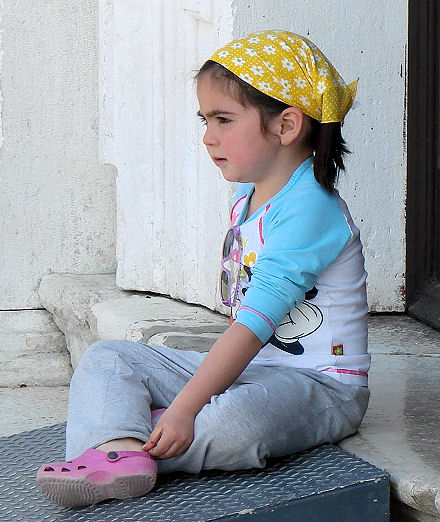 Dje�ja igra i poziranje ispred crkve sv.Eufemije u Rovinju