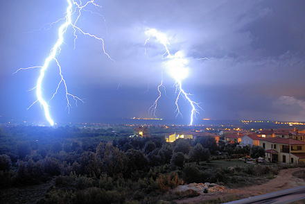 Pono�ne munje parale su nebo nad Bumbarijom 11.08.2009. tutta forza